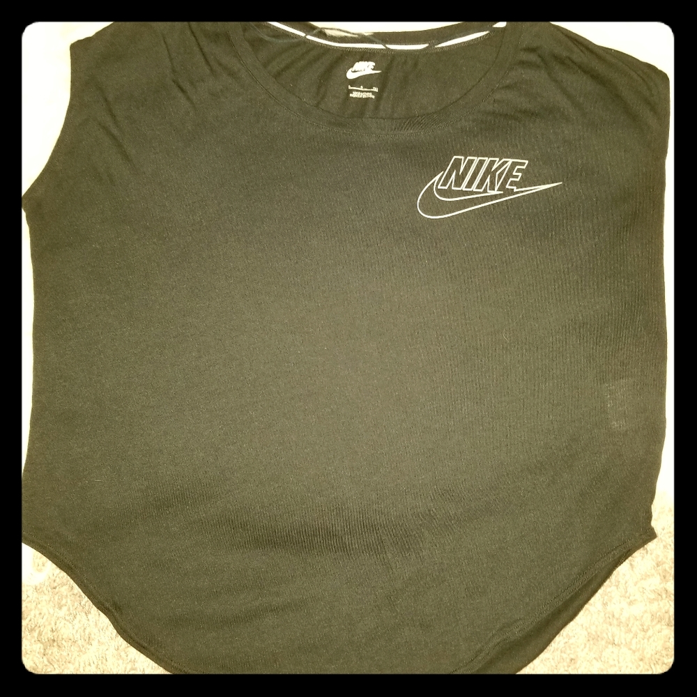 Swoosh Nike shirt